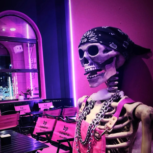 脱女学生小内内摸出水了网站
